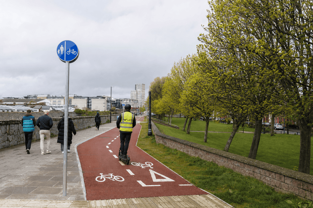 Ireland’s New E-Scooter Safety Rules - Lifty Electric